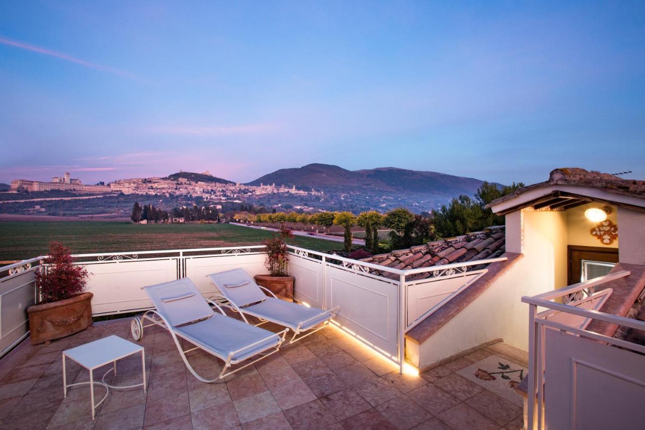 Unica Assisi Agri-Charming House Bed & Breakfast Dış mekan fotoğraf