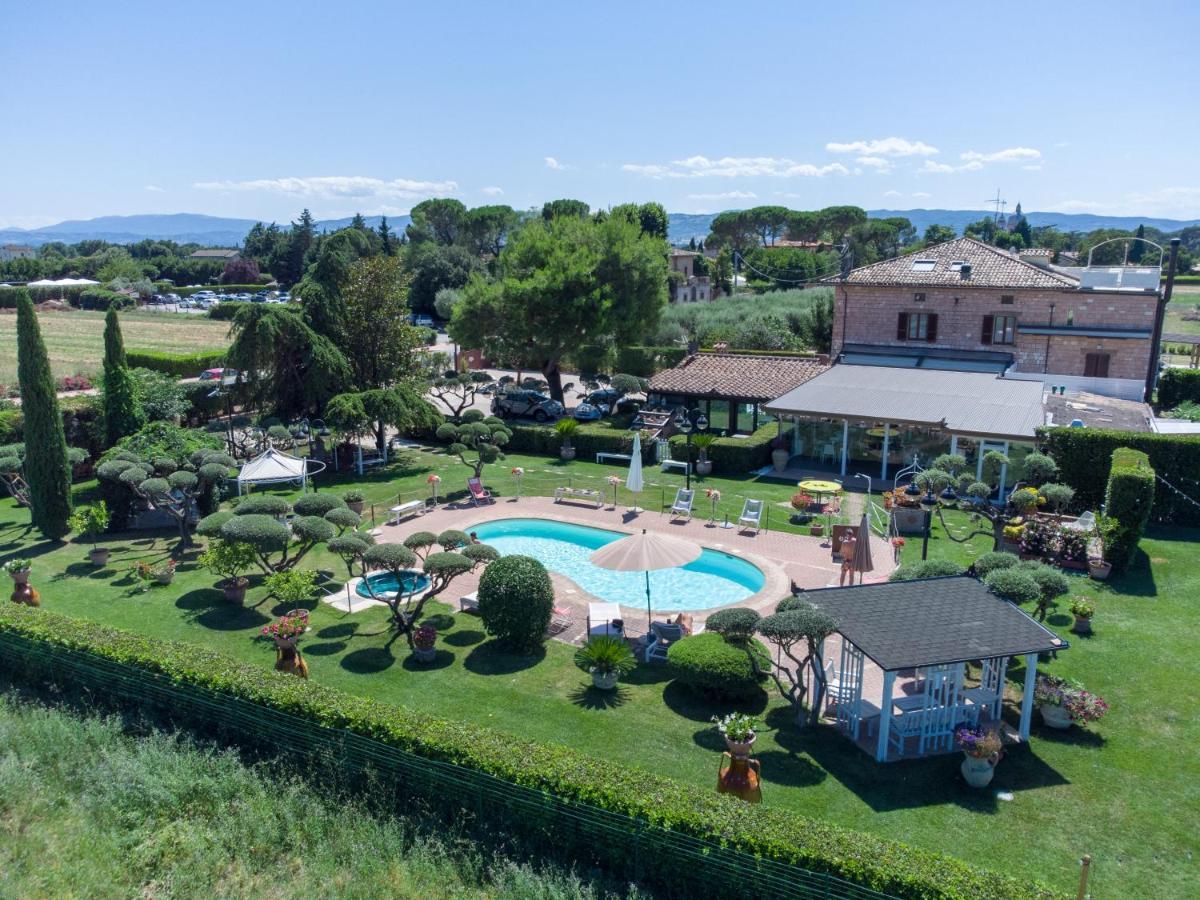 Unica Assisi Agri-Charming House Bed & Breakfast Dış mekan fotoğraf
