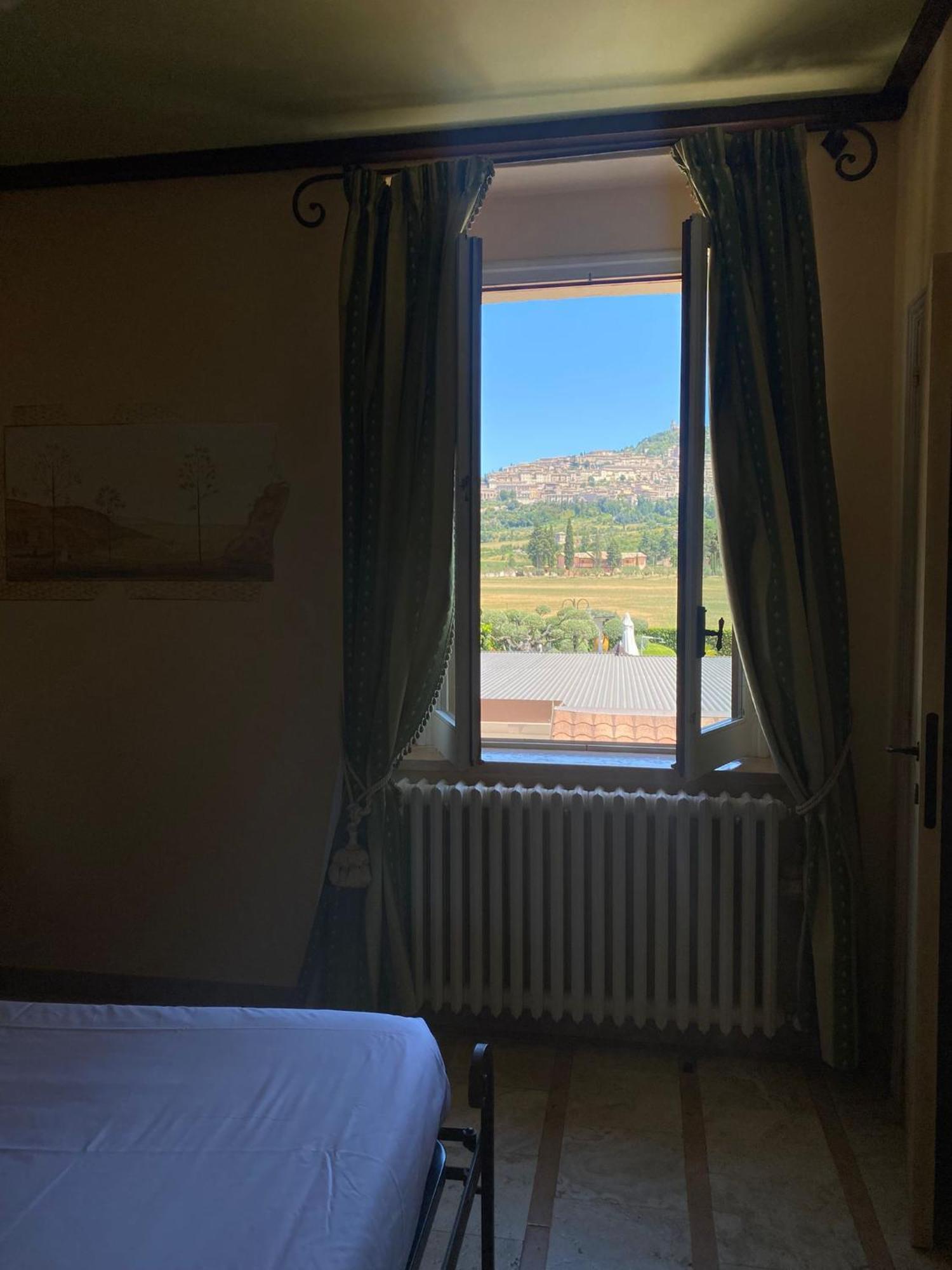 Unica Assisi Agri-Charming House Bed & Breakfast Dış mekan fotoğraf